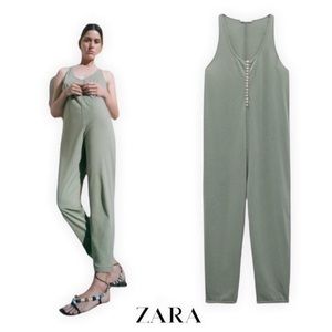 Zara Women's Sage Green Sleeveless Casual Jumpsuit.